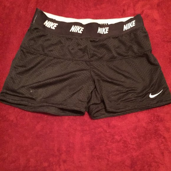 Nike Dri Fit Mesh Shorts, Size S - Picture 2 of 3